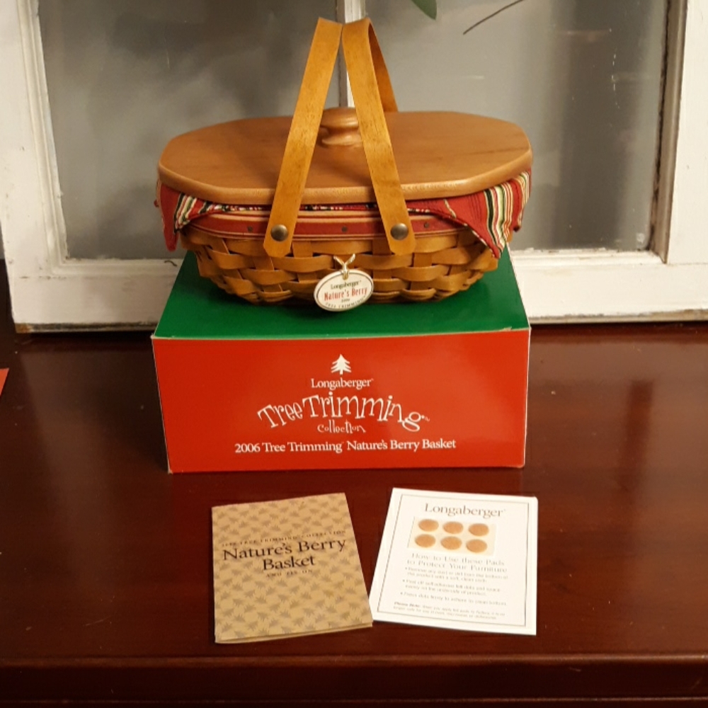 2006 longaberger tree Trimming Nature's Berry